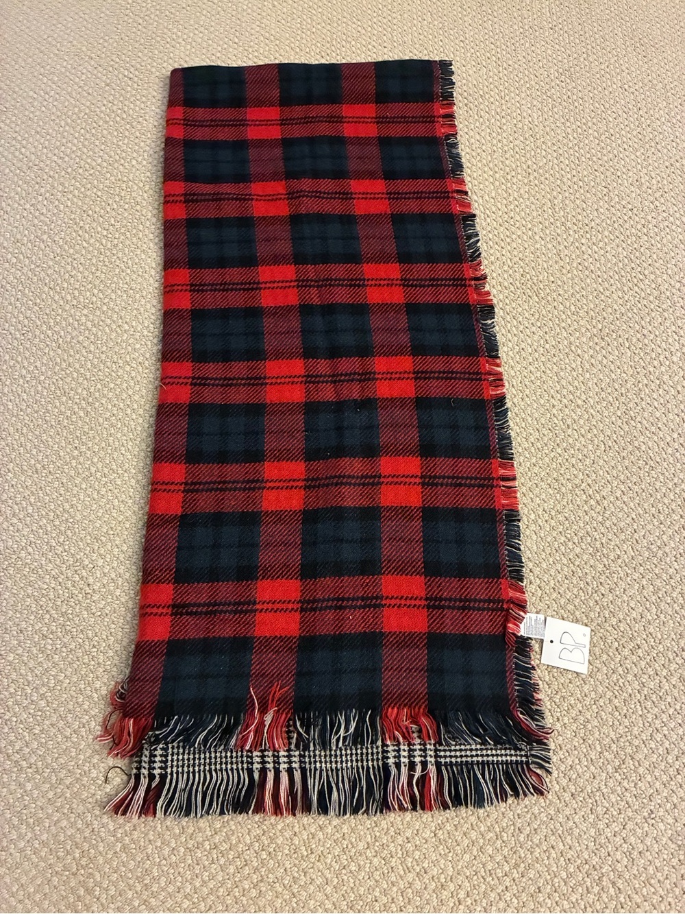 NWT : Reversible Nordstrom BP Red and Black Plaid Fringe Scarf/Throw